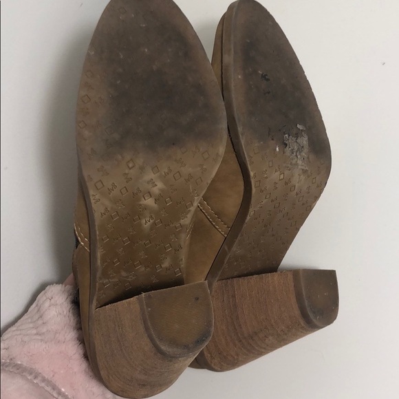 Dolce Vita Tan Booties - Picture 5 of 5